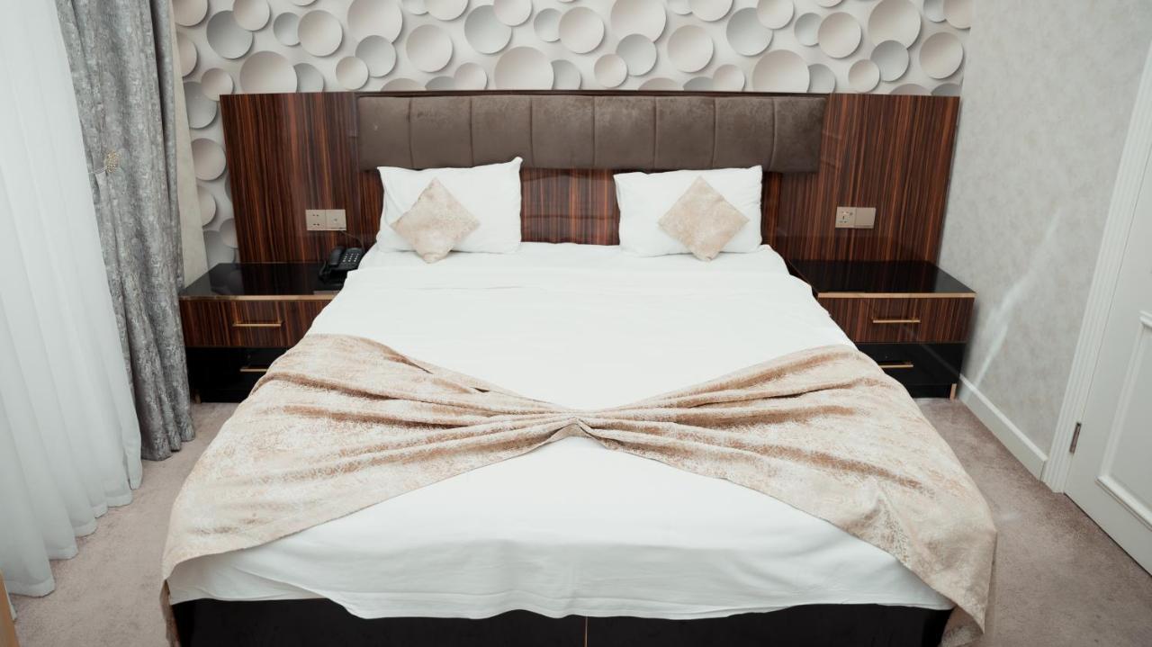 Dionis Hotel バクー エクステリア 写真