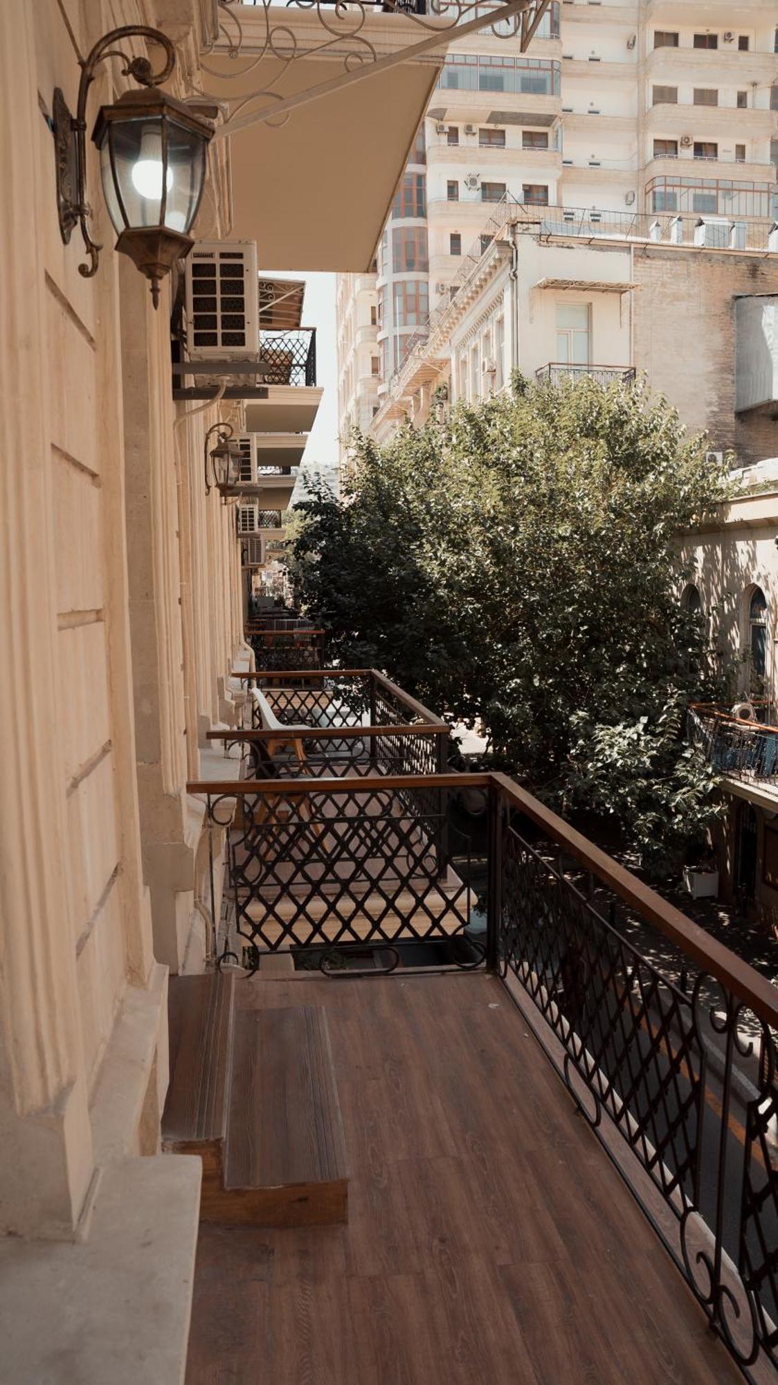 Dionis Hotel バクー エクステリア 写真